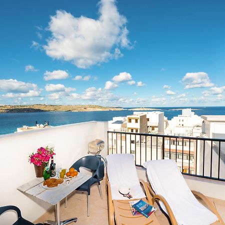 Penthouse With Seaview Terrace Daire St. Paul's Bay Dış mekan fotoğraf
