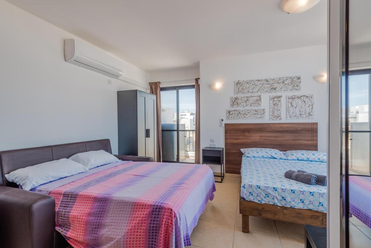 Penthouse With Seaview Terrace Daire St. Paul's Bay Dış mekan fotoğraf