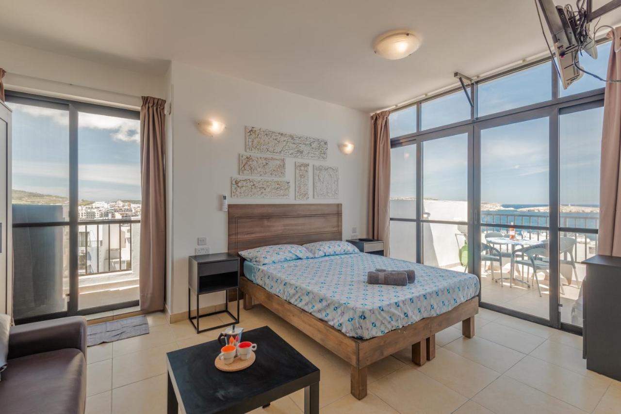 Penthouse With Seaview Terrace Daire St. Paul's Bay Dış mekan fotoğraf